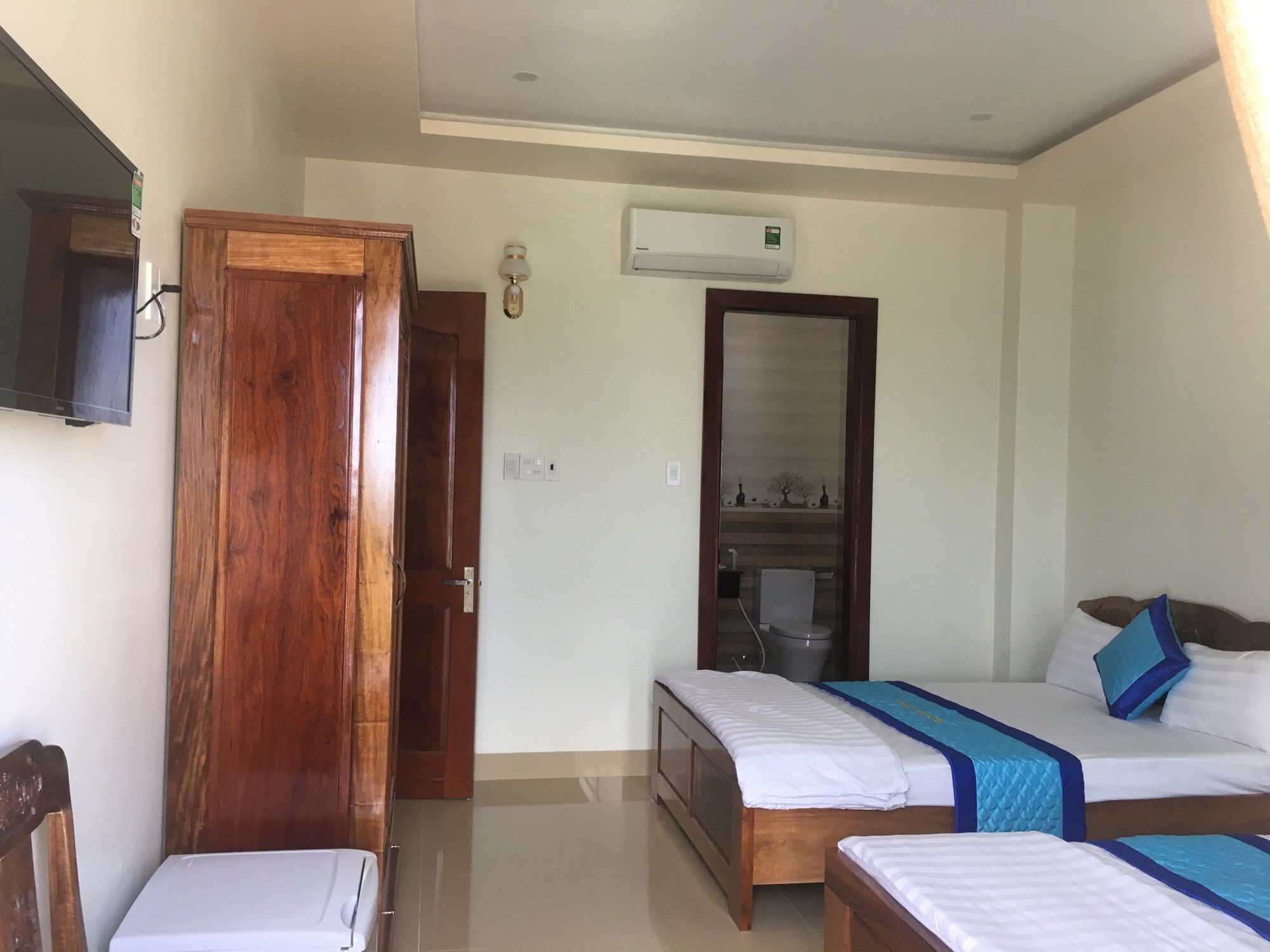 Nhat Tan Hotel Quy Nhon Bagian luar foto